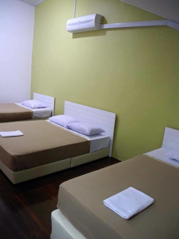 Voyage Cottage Lodge Malacca Eksteriør bilde