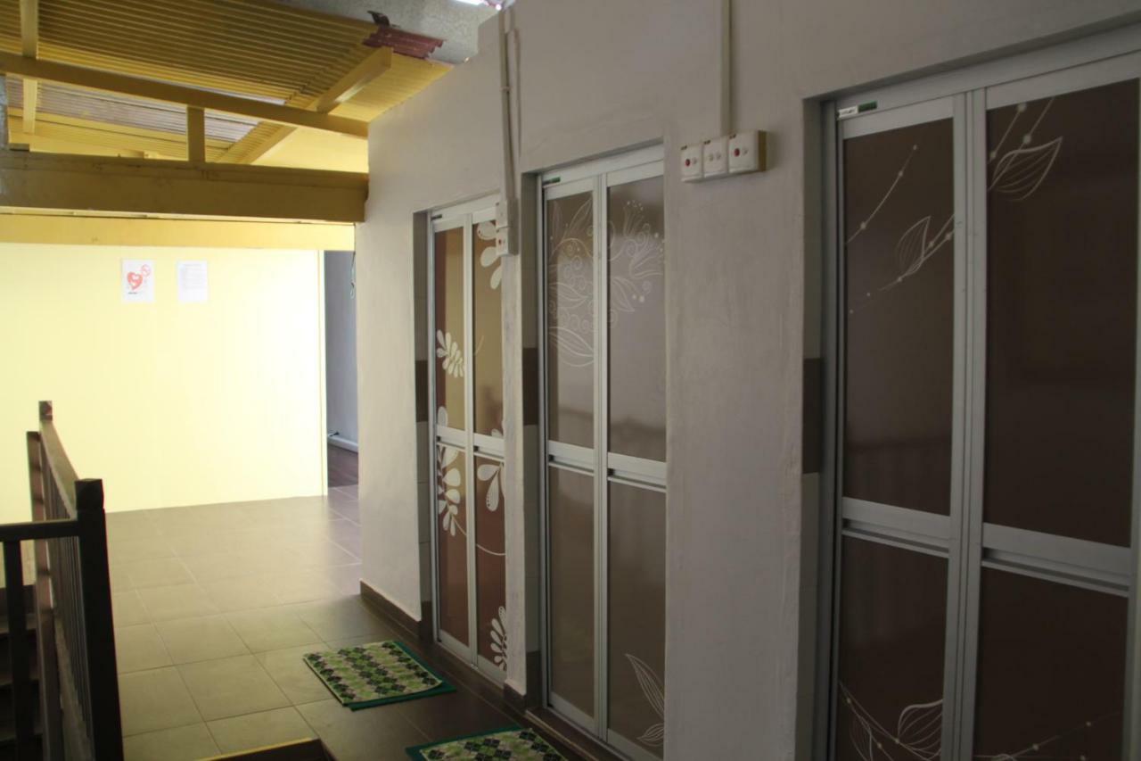 Voyage Cottage Lodge Malacca Eksteriør bilde
